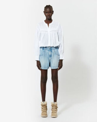 Pantaloni scurți Titea Pantaloni scurți Titea