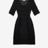 Rochie scurtă din tricot ajurat Abril Rochie scurtă din tricot ajurat Abril